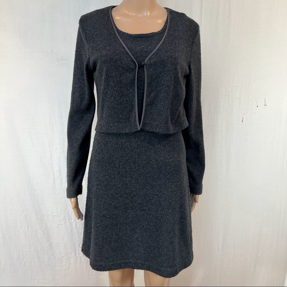 BYER TOO!  Women’s dress and Cropped Jacket.  Sz M.